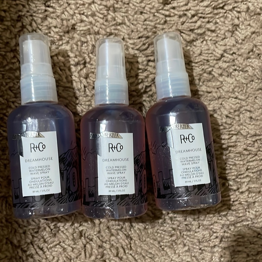 R+Co Dreamhouse Cold-Pressed Watermelon Wave Spray